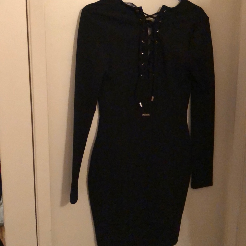 Dress - Picture 2 of 4